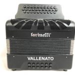 ACORDEON BOTONES BEA NEGRO CON 5 VOCES FARINELLI PREMIUM 3012SINHG