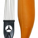 GUIRO DE PLASTICO CAFE 25CM. C/RASPADOR COPACABANA CPGR005